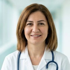 Dr. Aylin Sezer, Medical reviewer (AI-generated sample portrait)